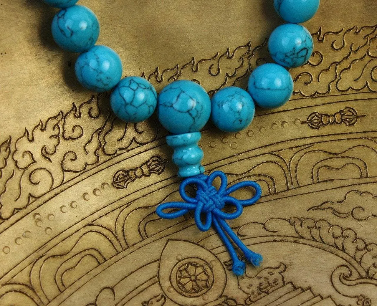 10mm Positive Outlook Howlite Wrist Mala
