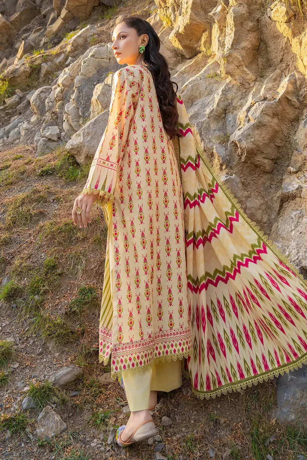 3PC Printed Unstitched Lawn Suit KLA-2802