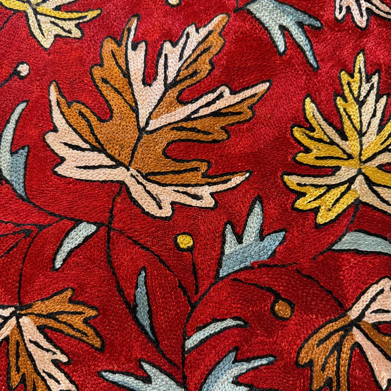 Embroidered table runner 16