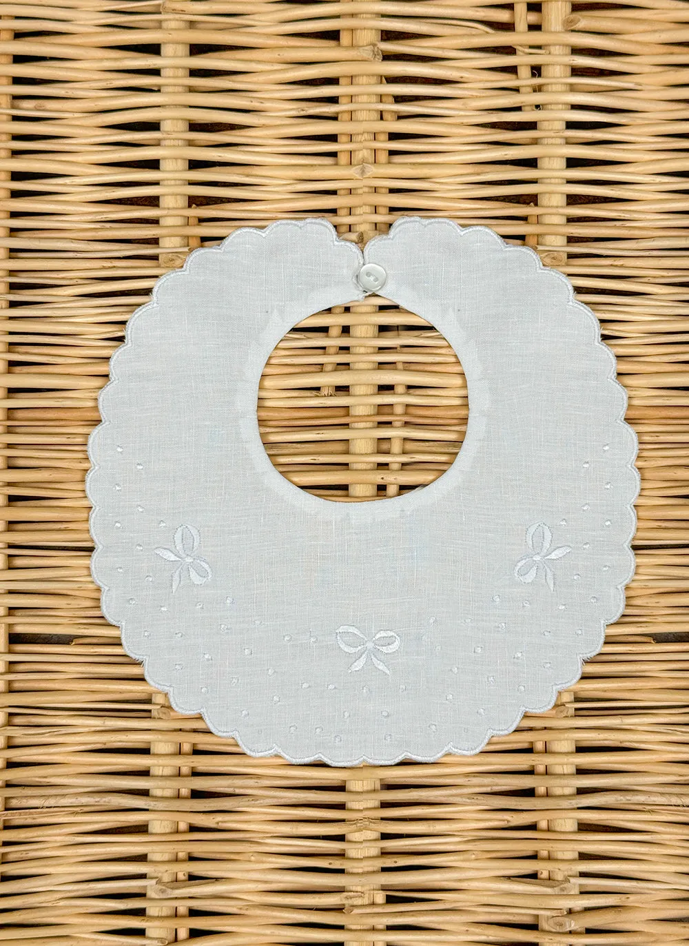 LINEN BIB