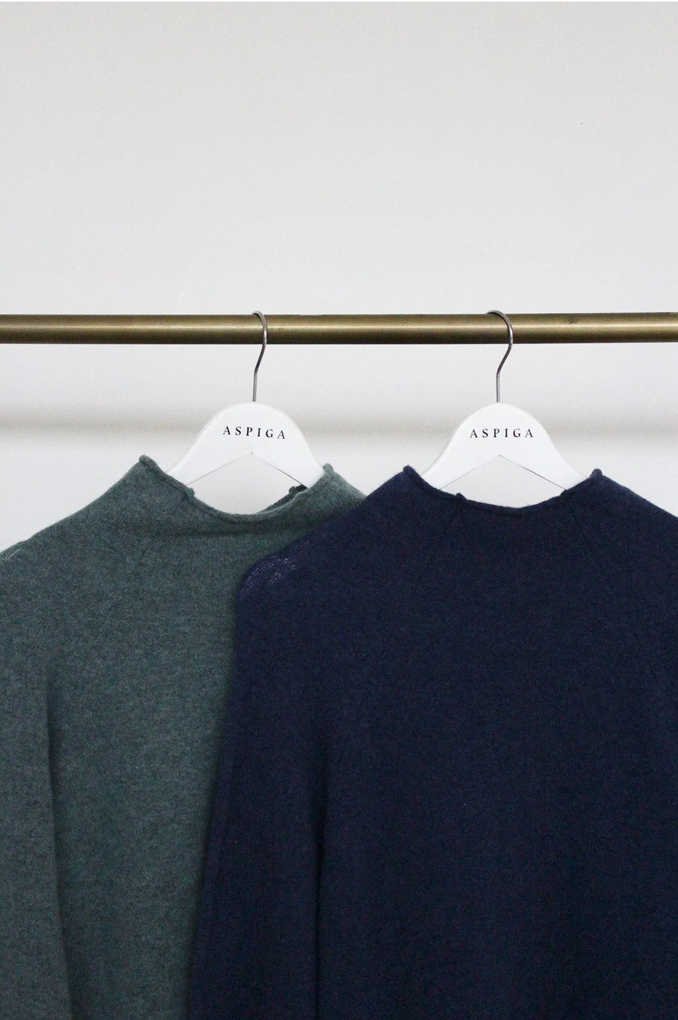 Men's Corry Raglan Sweater | Cobalt Blue