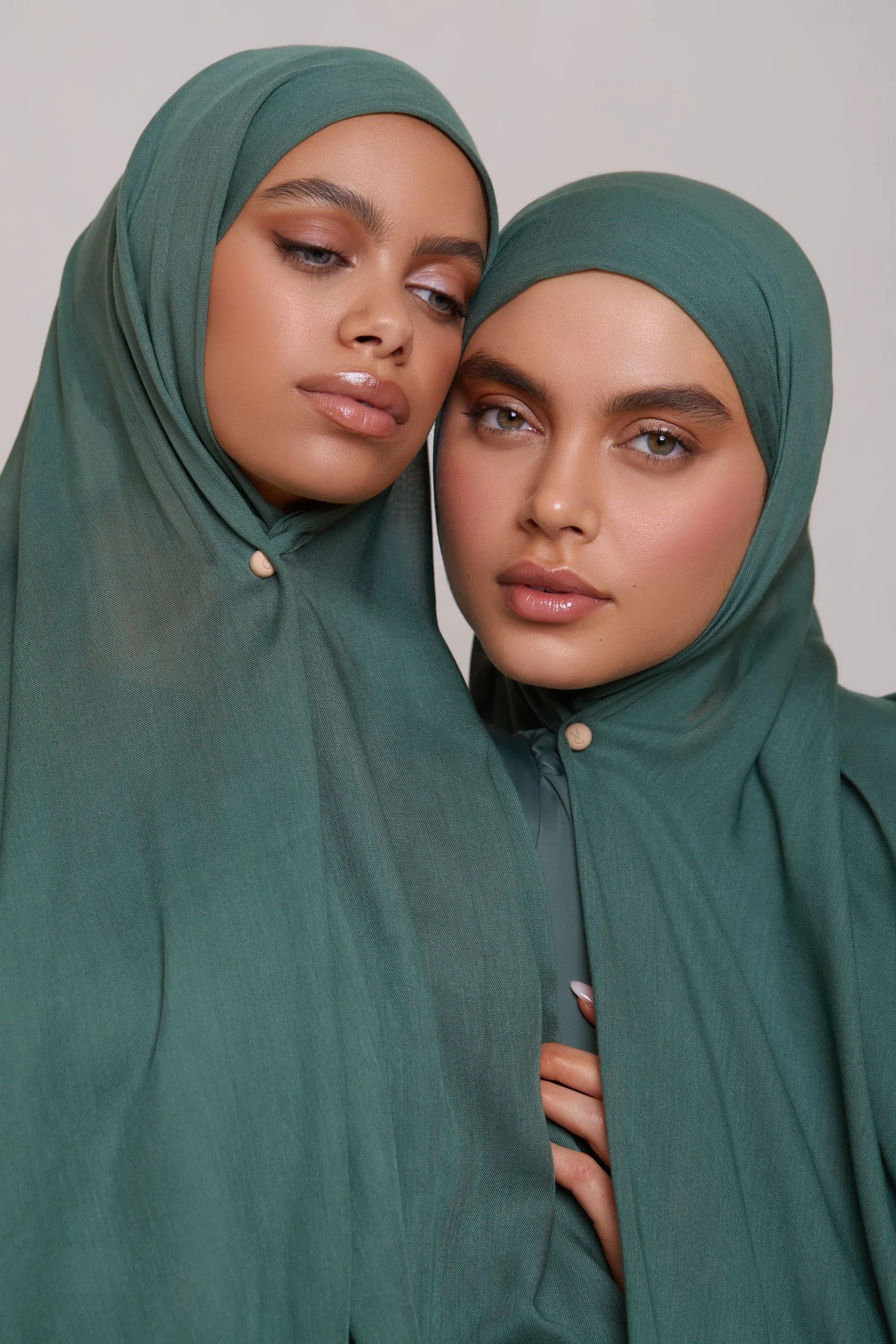 Modal Hijab - Dark Forest