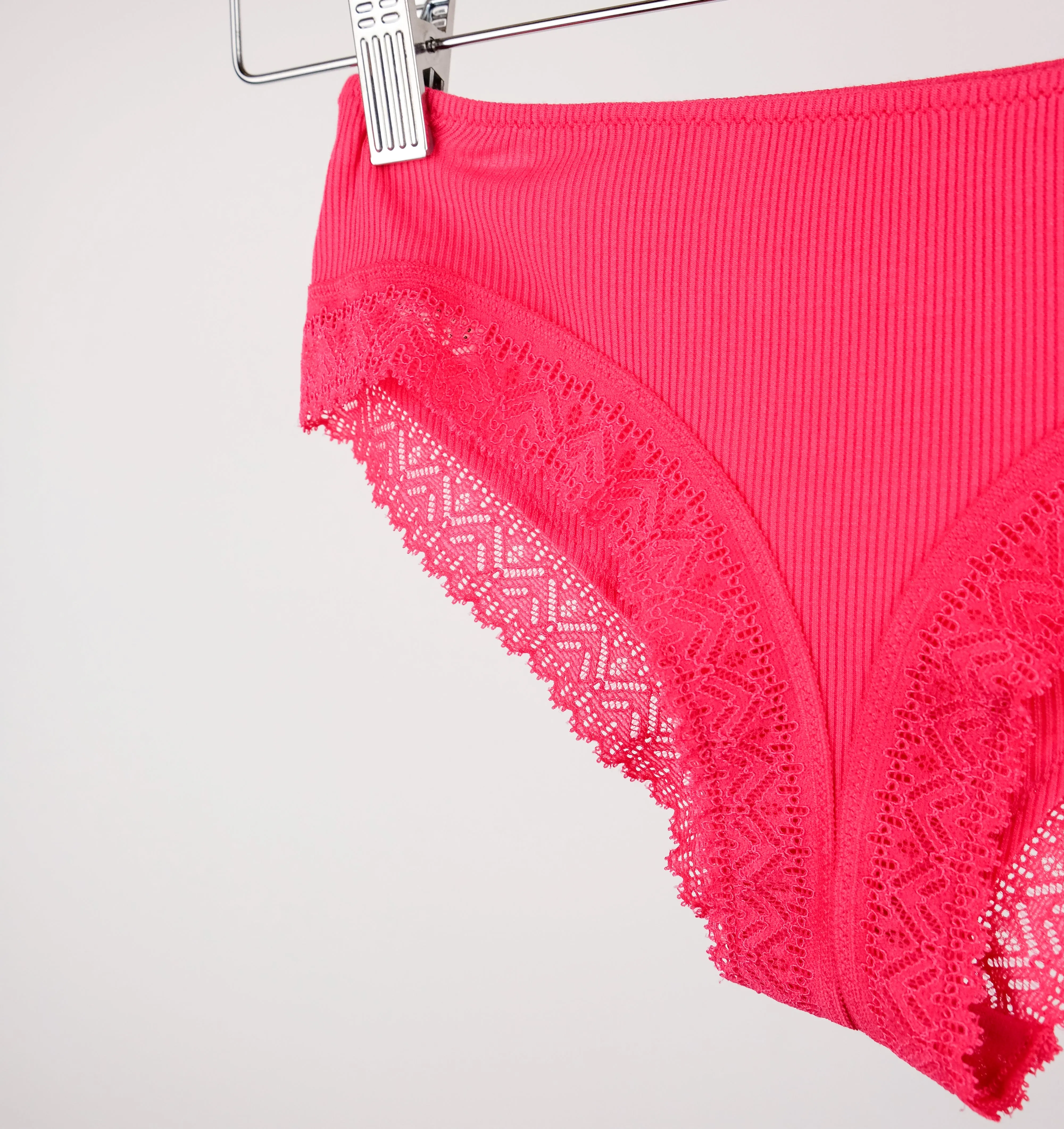 Ribbed modal & cotton shorty [Fuchsia]